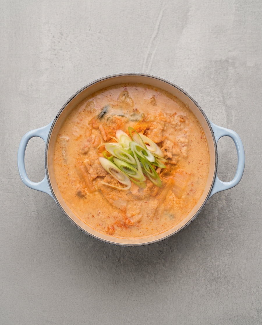 김치비지 Kimchi Biji (Ground Soybean Stew)